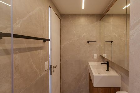 Studio para alugar com 28m², 1 quarto e sem vaga Studio para alugar com 28m², 1 quarto e sem vagaBanheiro