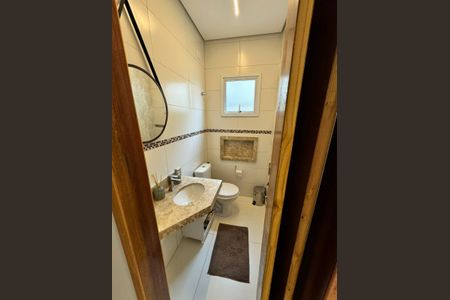 Banheiro de casa de condomínio para alugar com 2 quartos, 96m² em Jardim Izildinha, Guarulhos