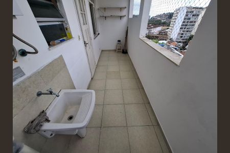 Apartamento à venda com 90m², 3 quartos e sem vagaÁrea de serviço 