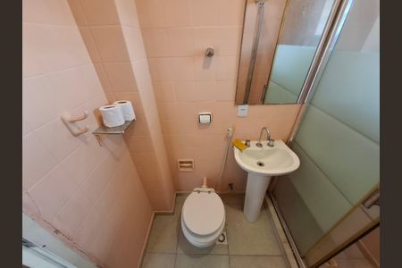 Apartamento à venda com 90m², 3 quartos e sem vagaBanheiro 