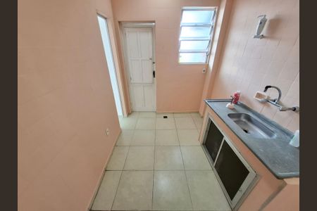 Apartamento à venda com 90m², 3 quartos e sem vagaCozinha 
