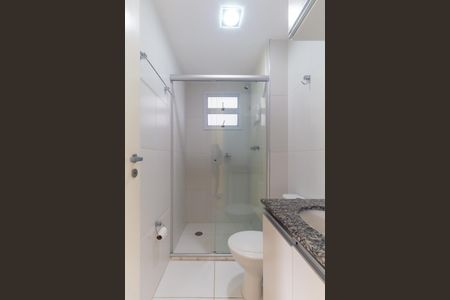 Apartamento para alugar com 62m², 3 quartos e 1 vaga Apartamento para alugar com 62m², 3 quartos e 1 vagaBanheiro