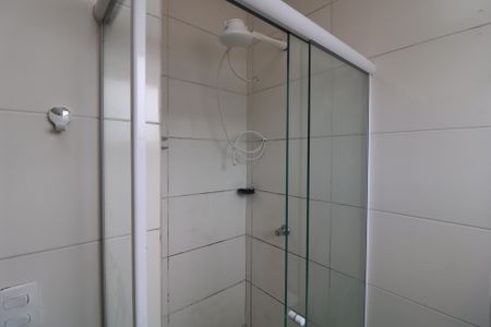 Banheiro de apartamento para alugar com 1 quarto, 35m² em Jardim Sao Jose (sao Mateus), São Paulo