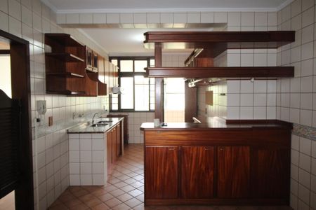 Apartamento para alugar com 148m², 4 quartos e 1 vagaCozinha