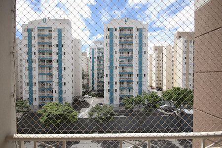 Apartamento à venda com 65m², 3 quartos e 1 vaga Apartamento à venda com 65m², 3 quartos e 1 vagaVaranda
