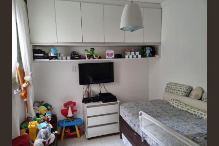 Casa de condomínio à venda com 57m², 2 quartos e 1 vagaQuarto