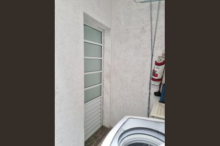 Casa de condomínio à venda com 57m², 2 quartos e 1 vagaÁrea de serviço