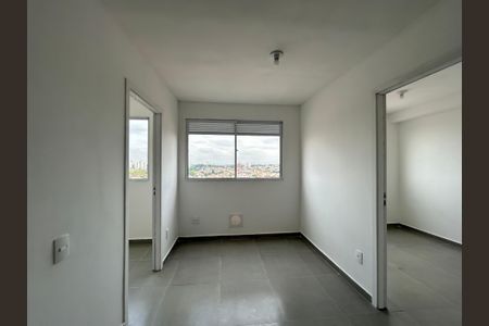 Sala de apartamento para alugar com 2 quartos, 32m² em Vila Pereira Cerca, São Paulo
