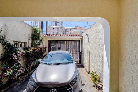 Vista da Sala de casa para alugar com 2 quartos, 175m² em Vila Deodoro, São Paulo