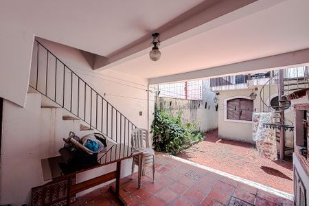 Casa para alugar com 175m², 3 quartos e 1 vagaÁrea externa