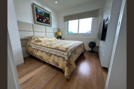 Apartamento à venda com 160m², 4 quartos e 3 vagas