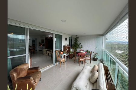 Apartamento à venda com 4 quartos, 160m² em Barra da Tijuca, Rio de Janeiro