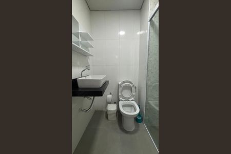 Casa para alugar com 75m², 2 quartos e sem vaga Casa para alugar com 75m², 2 quartos e sem vagaÁrea de Serviço - Banheiro