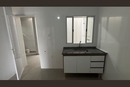 Casa para alugar com 75m², 2 quartos e sem vaga Casa para alugar com 75m², 2 quartos e sem vagaCozinha