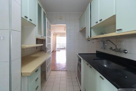 Apartamento para alugar com 73m², 2 quartos e 2 vagasCozinha