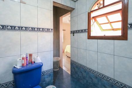 Casa para alugar com 279m², 3 quartos e 5 vagas Casa para alugar com 279m², 3 quartos e 5 vagasBanheiro da Suíte 1