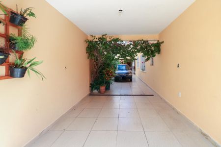 Casa para alugar com 279m², 3 quartos e 5 vagas Casa para alugar com 279m², 3 quartos e 5 vagasGaragem