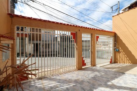 Casa para alugar com 279m², 3 quartos e 5 vagas Casa para alugar com 279m², 3 quartos e 5 vagasGaragem