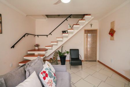 Casa para alugar com 279m², 3 quartos e 5 vagas Casa para alugar com 279m², 3 quartos e 5 vagasSala