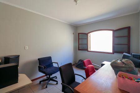 Casa para alugar com 279m², 3 quartos e 5 vagas Casa para alugar com 279m², 3 quartos e 5 vagasSuíte 3