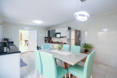 Casa para alugar com 279m², 3 quartos e 5 vagas Casa para alugar com 279m², 3 quartos e 5 vagasCozinha