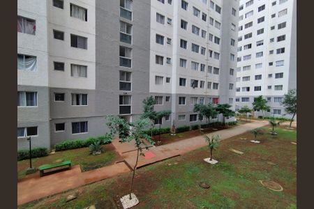 Apartamento à venda com 44m², 2 quartos e sem vaga Apartamento à venda com 44m², 2 quartos e sem vagaVista da Rua