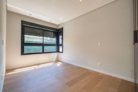 Apartamento para alugar com 81m², 2 quartos e 1 vaga Apartamento para alugar com 81m², 2 quartos e 1 vagaSuíte