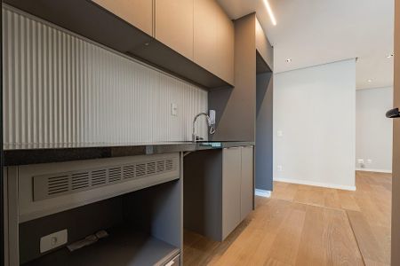 Apartamento para alugar com 81m², 2 quartos e 1 vaga Apartamento para alugar com 81m², 2 quartos e 1 vagaSala/Cozinha