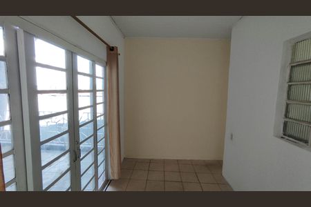 Casa para alugar com 268m², 3 quartos e 3 vagasQuarto 3