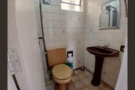 Casa para alugar com 60m², 2 quartos e 1 vagaBanheiro 