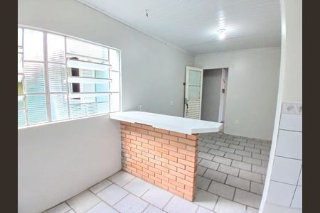 Sala / Cozinha  de casa para alugar com 1 quarto, 60m² em Guarani, Novo Hamburgo