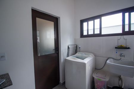 Casa de condomínio para alugar com 205m², 3 quartos e 2 vagasÁrea de Serviço
