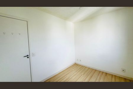 Quarto de apartamento para alugar com 2 quartos, 48m² em Vila Mogilar, Mogi das Cruzes