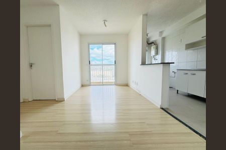Sala de apartamento para alugar com 2 quartos, 48m² em Vila Mogilar, Mogi das Cruzes