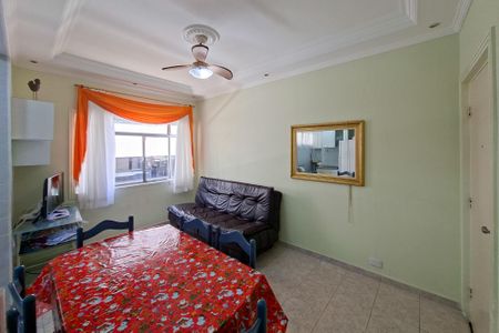 Sala de apartamento para alugar com 1 quarto, 57m² em Guilhermina, Praia Grande