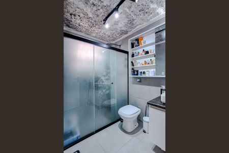 Apartamento à venda com 90m², 3 quartos e 1 vaga Apartamento à venda com 90m², 3 quartos e 1 vagaBanheiro da Suíte