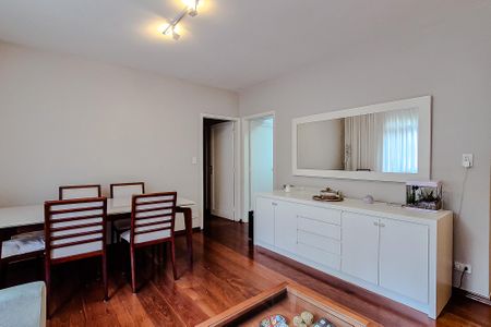 Apartamento à venda com 90m², 3 quartos e 1 vaga Apartamento à venda com 90m², 3 quartos e 1 vagaSala