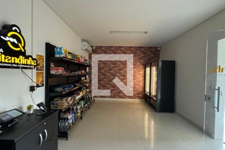 Apartamento para alugar com 367m², 5 quartos e 4 vagas Apartamento para alugar com 367m², 5 quartos e 4 vagasÁrea comum