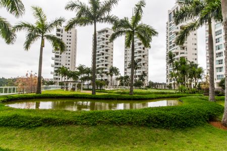 Apartamento para alugar com 367m², 5 quartos e 4 vagas Apartamento para alugar com 367m², 5 quartos e 4 vagasÁrea comum