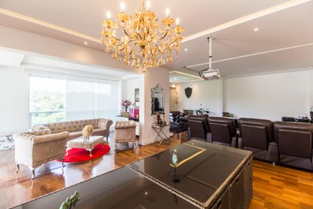 Apartamento para alugar com 367m², 5 quartos e 4 vagas Apartamento para alugar com 367m², 5 quartos e 4 vagasSala