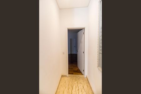 Apartamento para alugar com 367m², 5 quartos e 4 vagas Apartamento para alugar com 367m², 5 quartos e 4 vagasCorredor