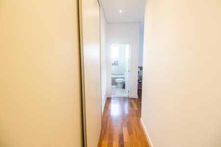 Apartamento para alugar com 367m², 5 quartos e 4 vagas Apartamento para alugar com 367m², 5 quartos e 4 vagasSuíte 3