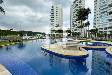 Apartamento para alugar com 367m², 5 quartos e 4 vagas Apartamento para alugar com 367m², 5 quartos e 4 vagasPiscina