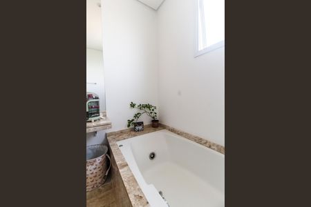 Apartamento para alugar com 367m², 5 quartos e 4 vagas Apartamento para alugar com 367m², 5 quartos e 4 vagasBanheiro da Suíte