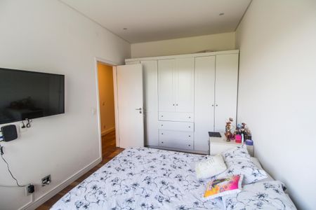 Apartamento para alugar com 367m², 5 quartos e 4 vagas Apartamento para alugar com 367m², 5 quartos e 4 vagasQuarto 5