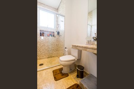 Apartamento para alugar com 367m², 5 quartos e 4 vagas Apartamento para alugar com 367m², 5 quartos e 4 vagasBanheiro