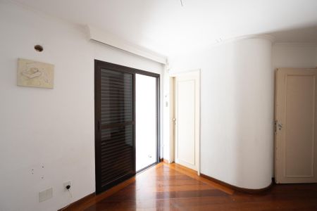 Apartamento para alugar com 123m², 3 quartos e 2 vagas Apartamento para alugar com 123m², 3 quartos e 2 vagasSuíte