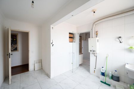 Apartamento para alugar com 123m², 3 quartos e 2 vagas Apartamento para alugar com 123m², 3 quartos e 2 vagasLavanderia