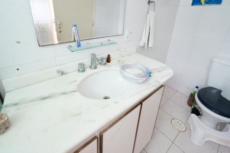 Apartamento para alugar com 123m², 3 quartos e 2 vagas Apartamento para alugar com 123m², 3 quartos e 2 vagasBanheiro da Suíte