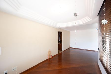 Apartamento para alugar com 123m², 3 quartos e 2 vagas Apartamento para alugar com 123m², 3 quartos e 2 vagasSala